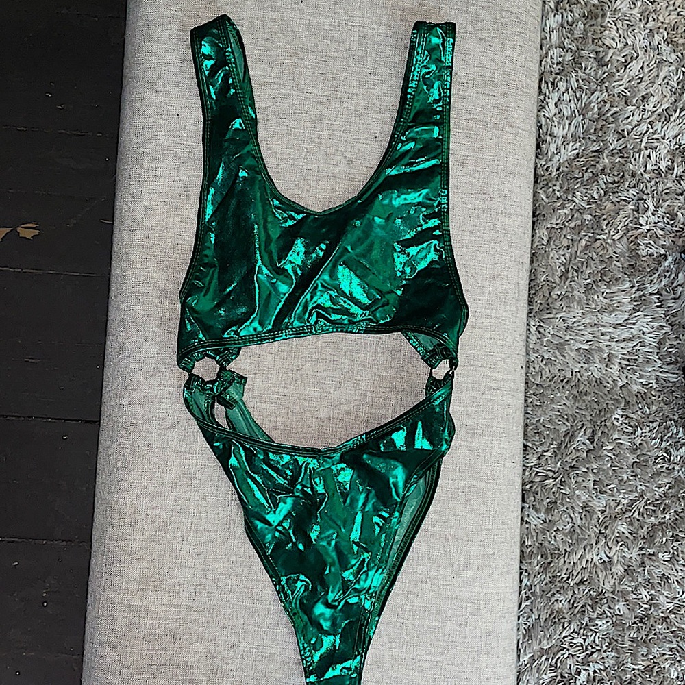 Bodysuit/lingerie